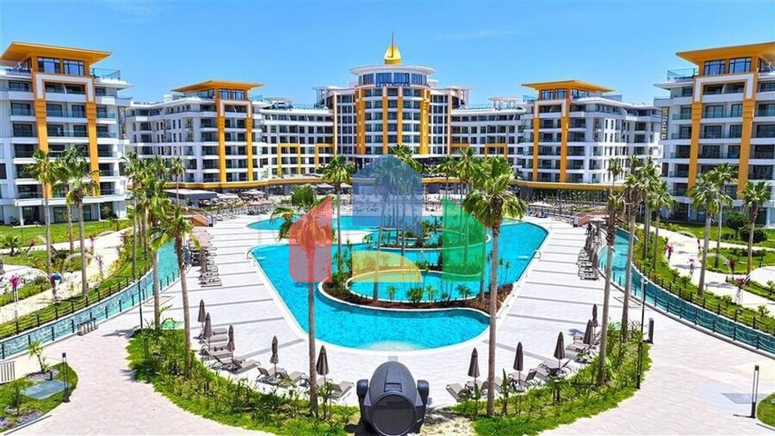 Двухкомнатный садовый дуплекс 2+1 с собственной террасой в районе Тюрклер