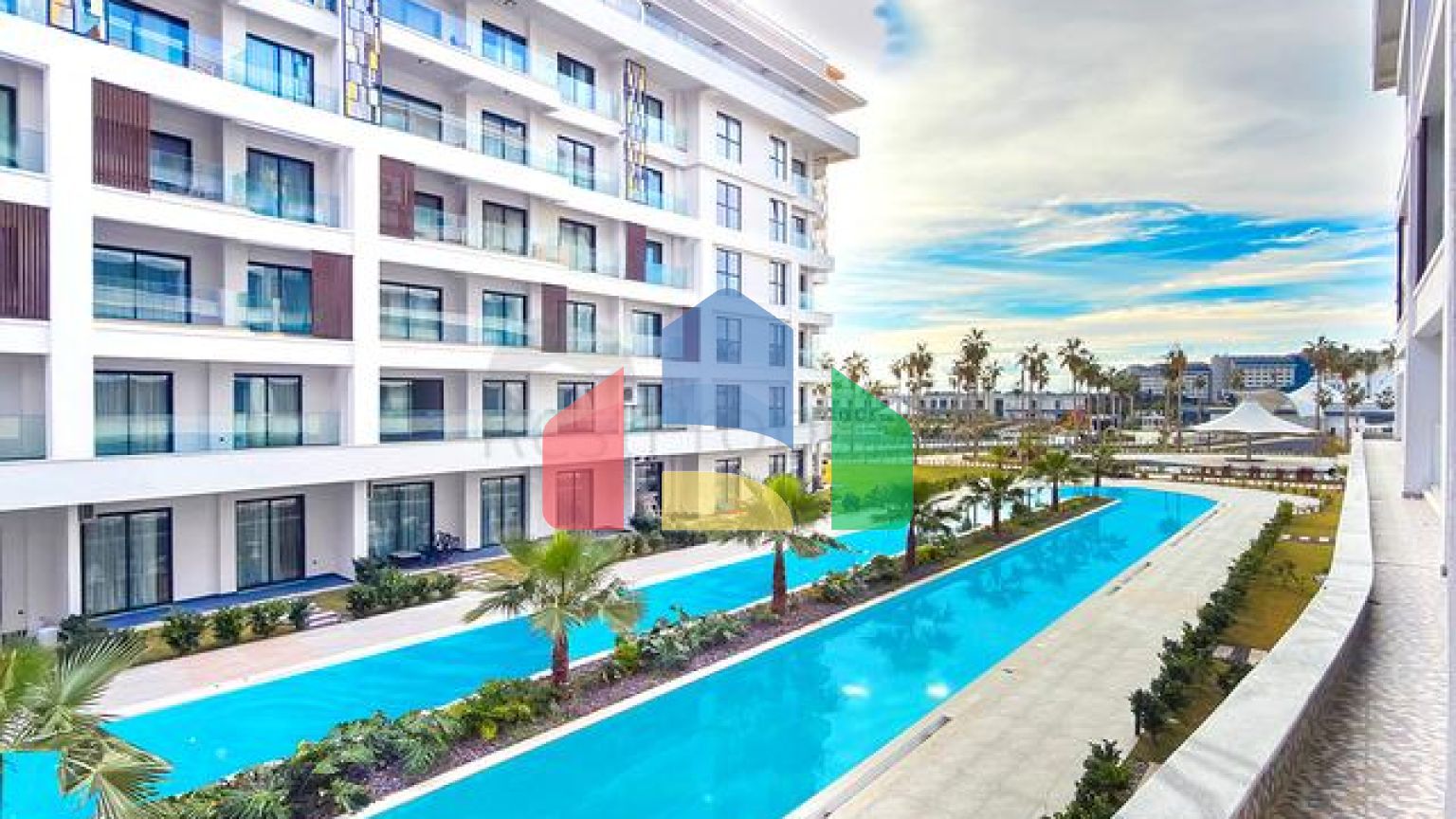 Двухкомнатный садовый дуплекс 2+1 с собственной террасой в районе Тюрклер