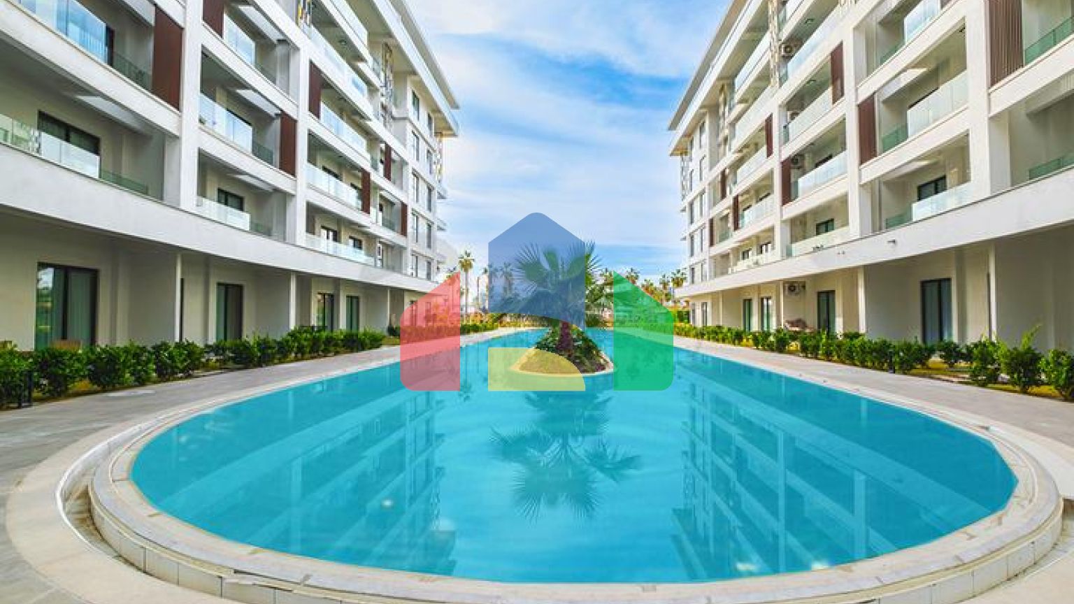 Двухкомнатный садовый дуплекс 2+1 с собственной террасой в районе Тюрклер