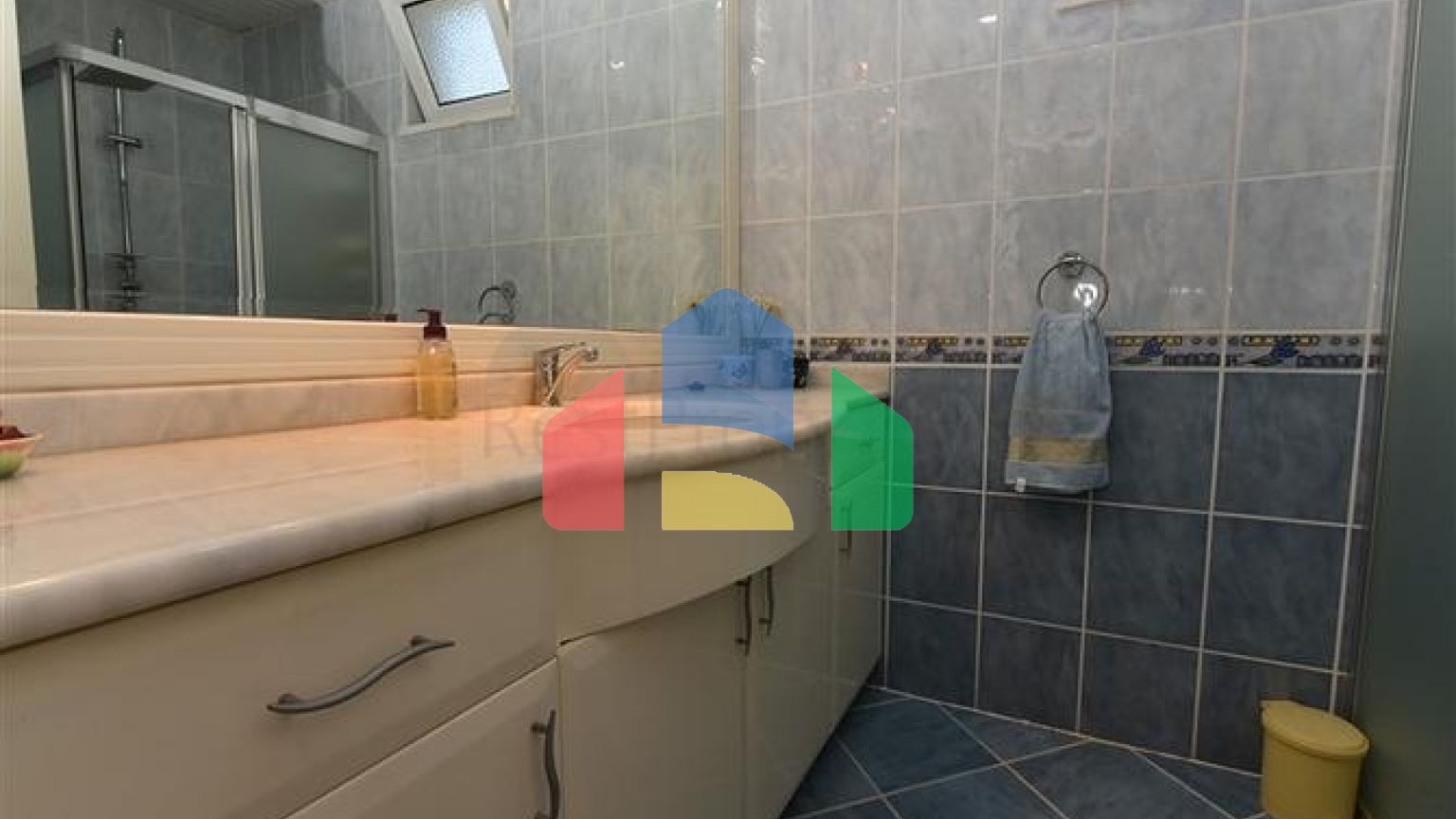 Просторная вилла  3+1 в Паялларе  – комфорт и уют рядом с морем