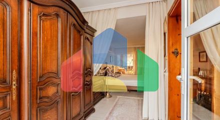 Простора мебльована вілла всього в 50 м від моря в районі Паяллар / Аланья