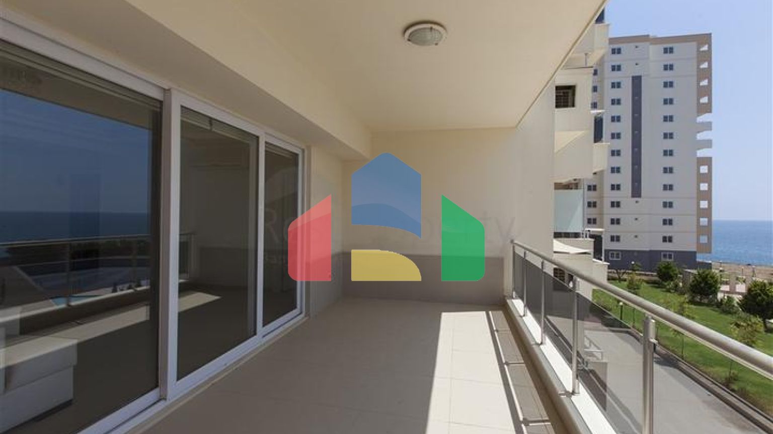 Квартиры в готовом комплексе в 110 метрах от моря в районе Аяш– Эрдемли