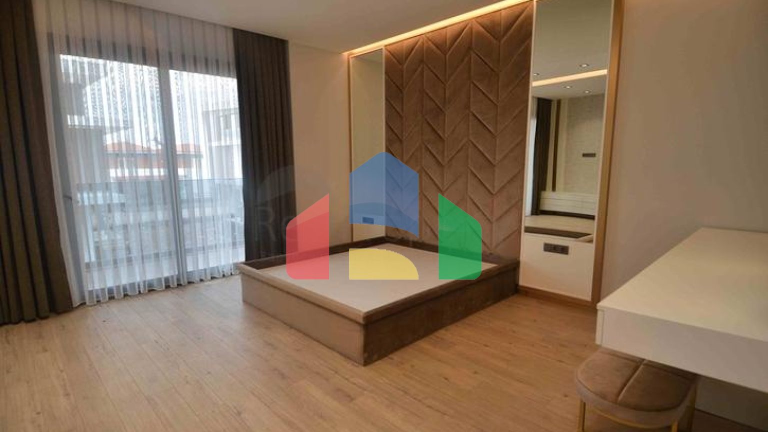 Вілла в комплексі район Дошемеалти-Анталія