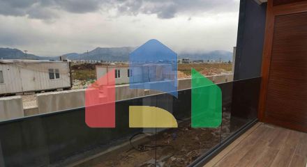 Вілла в комплексі район Дошемеалти-Анталія