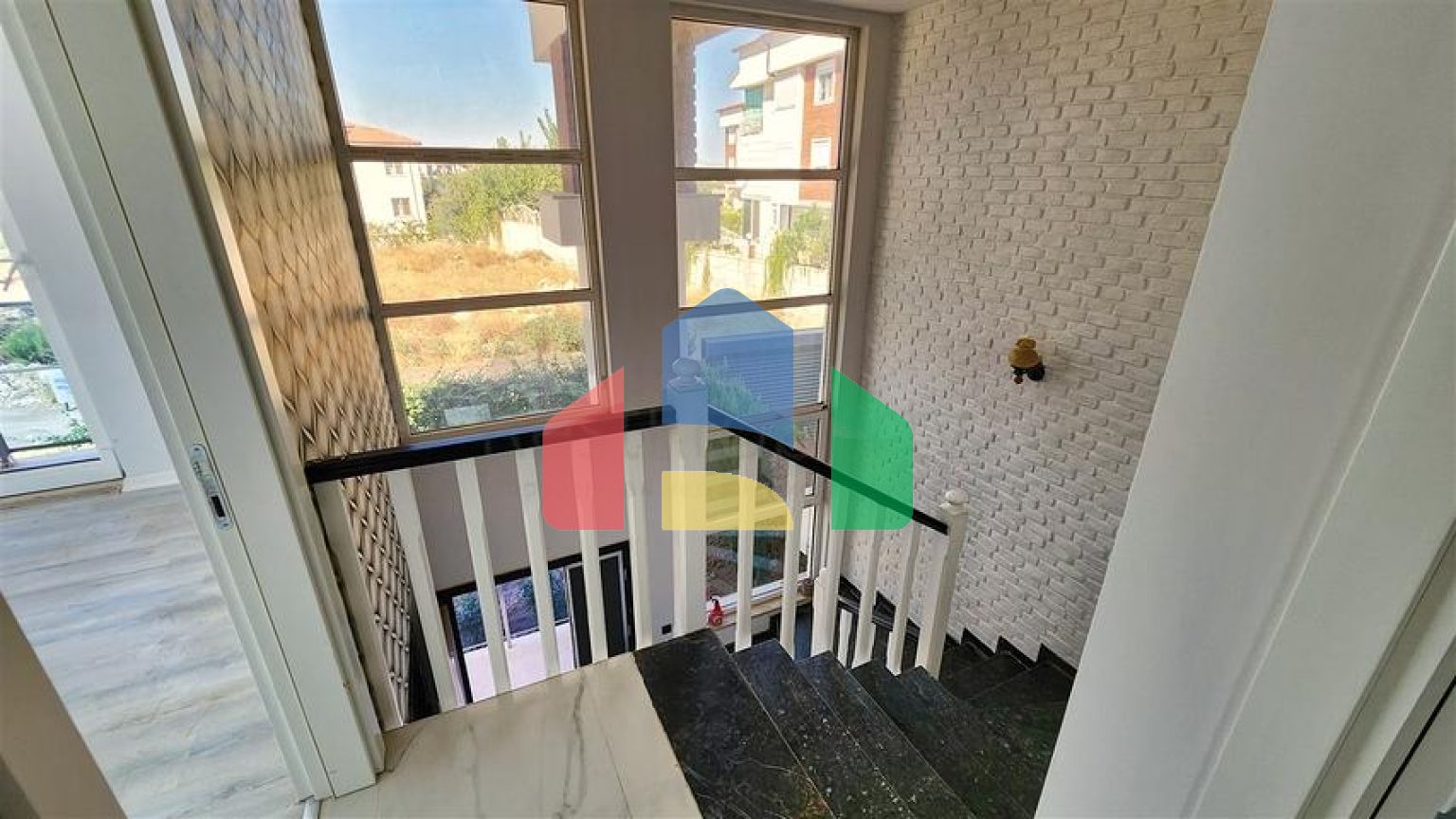 Вилла планировки 5+1 в районе Дошемеалты - Анталия