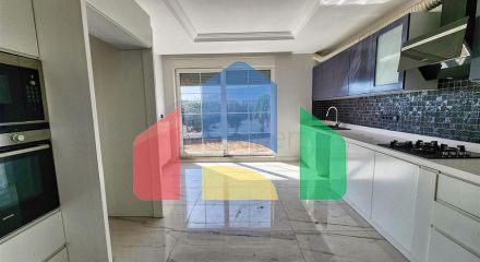 Вилла планировки 5+1 в районе Дошемеалты - Анталия