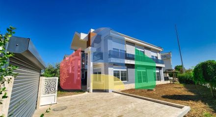 Вилла планировки 5+1 в районе Дошемеалты - Анталия