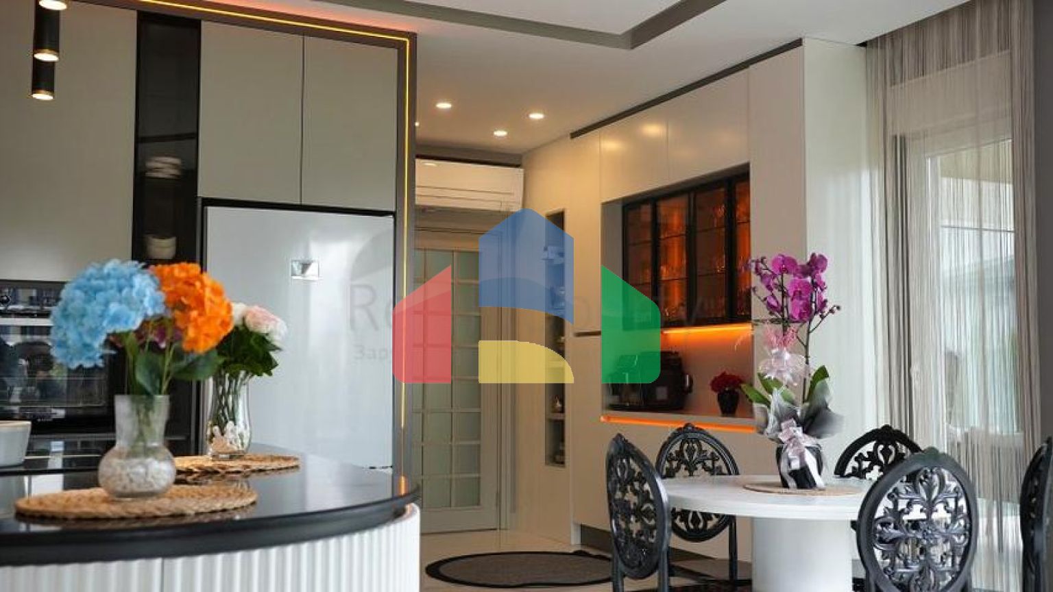 Вілла планування 5 + 1 в районі Дошемеалти - Анталія