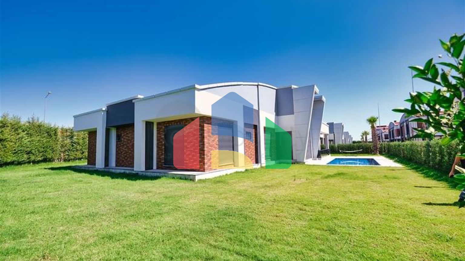 Вілли преміум класу в районі Дошемеалти-Анталія