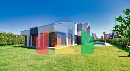 Вілли преміум класу в районі Дошемеалти-Анталія