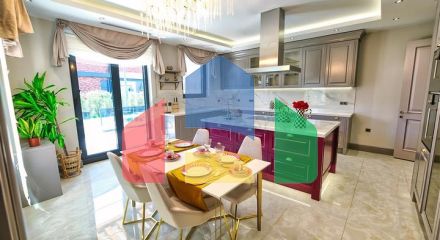 Вілли преміум класу в районі Дошемеалти-Анталія