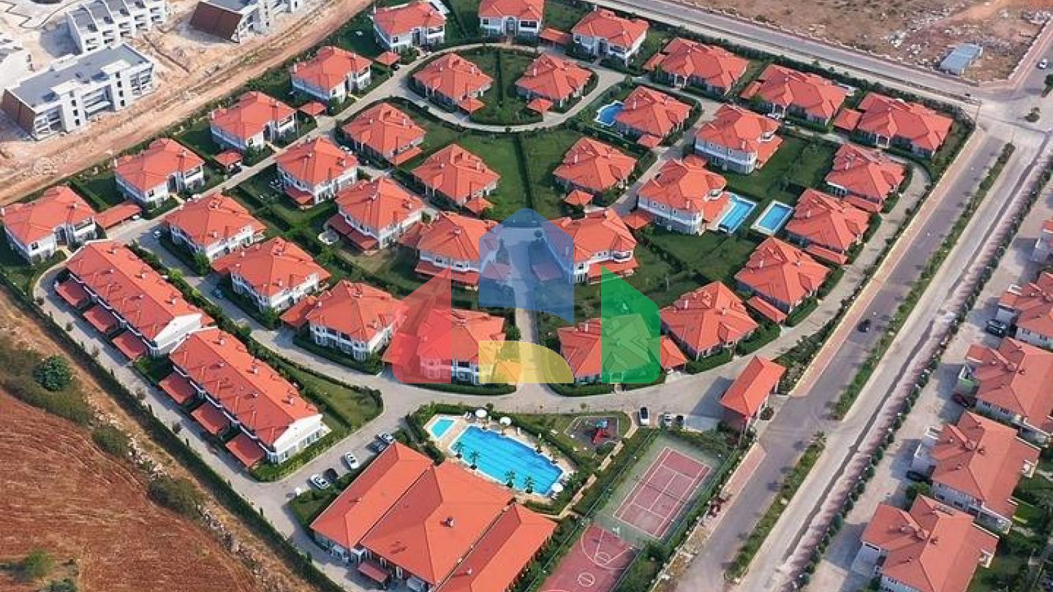 Вилла планировки 4+2 в районе Дошемеалты - Анталия