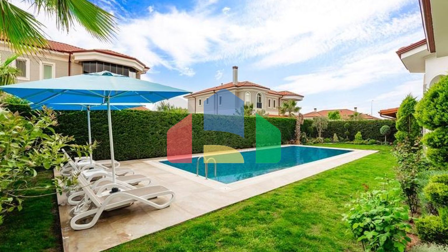 Вилла планировки 4+2 в районе Дошемеалты - Анталия