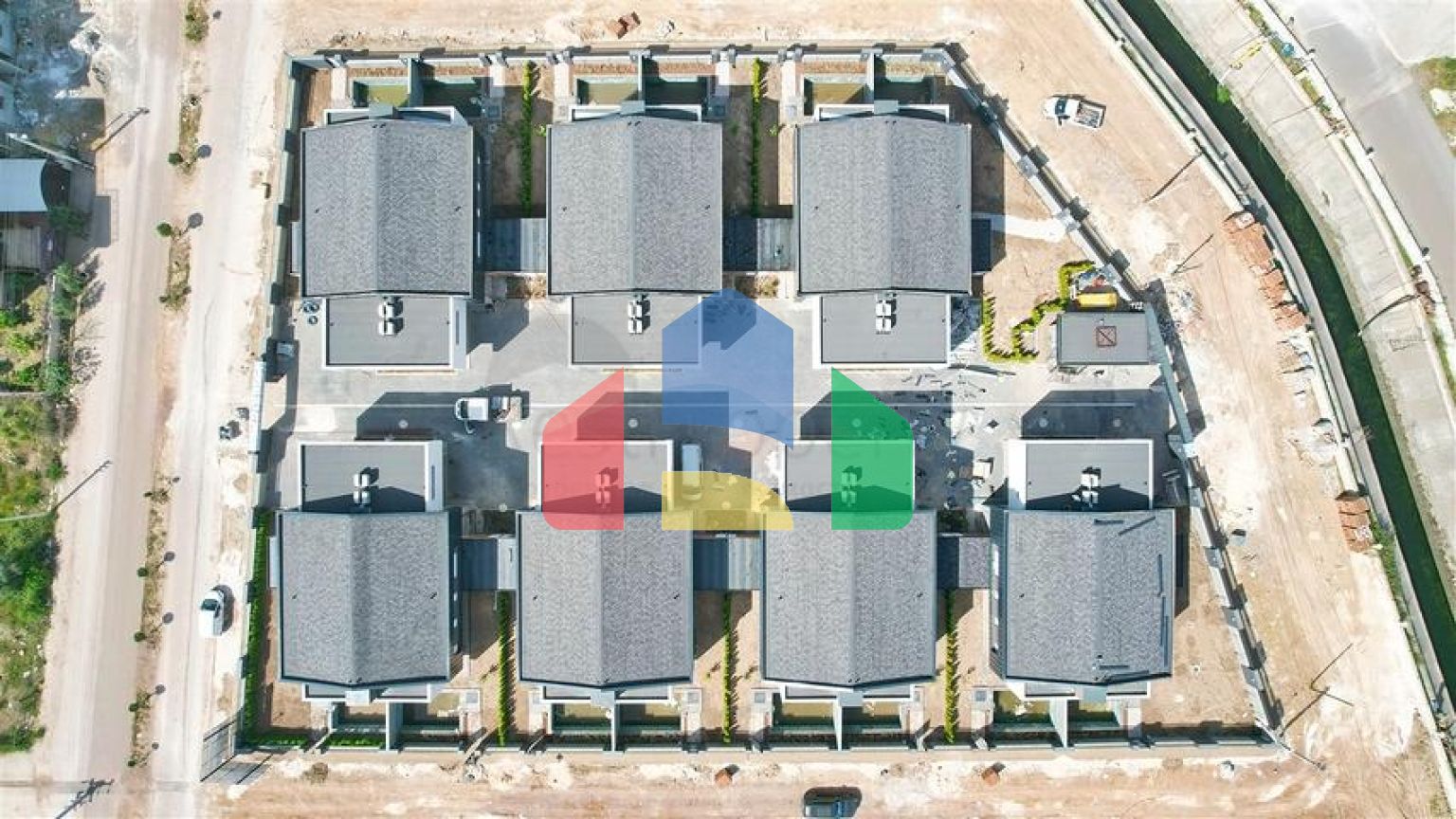 Виллы в комплексе планировки 4+1 в районе Дошемеалты - Анталия