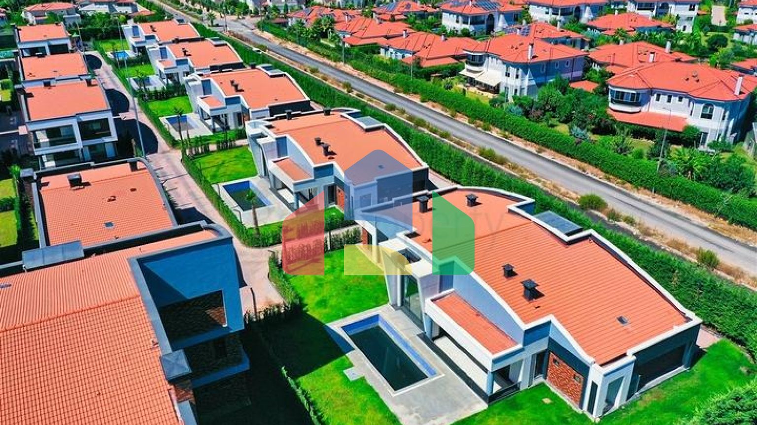 Вілли преміум класу в районі Дошемеалти-Анталія