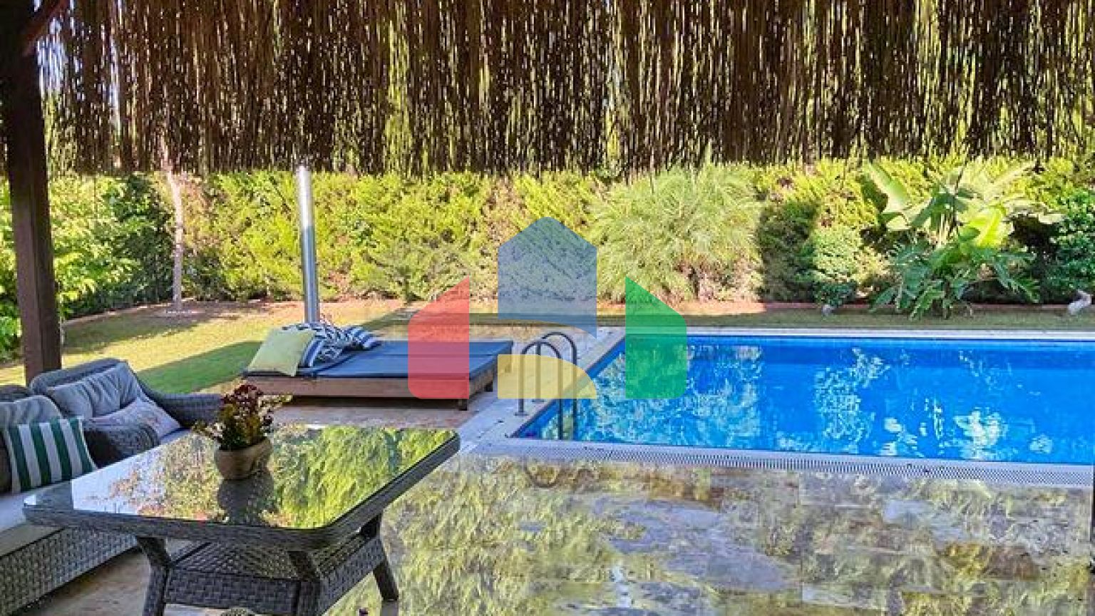 Вилла планировки 5+1 в районе Дошемеалты - Анталия