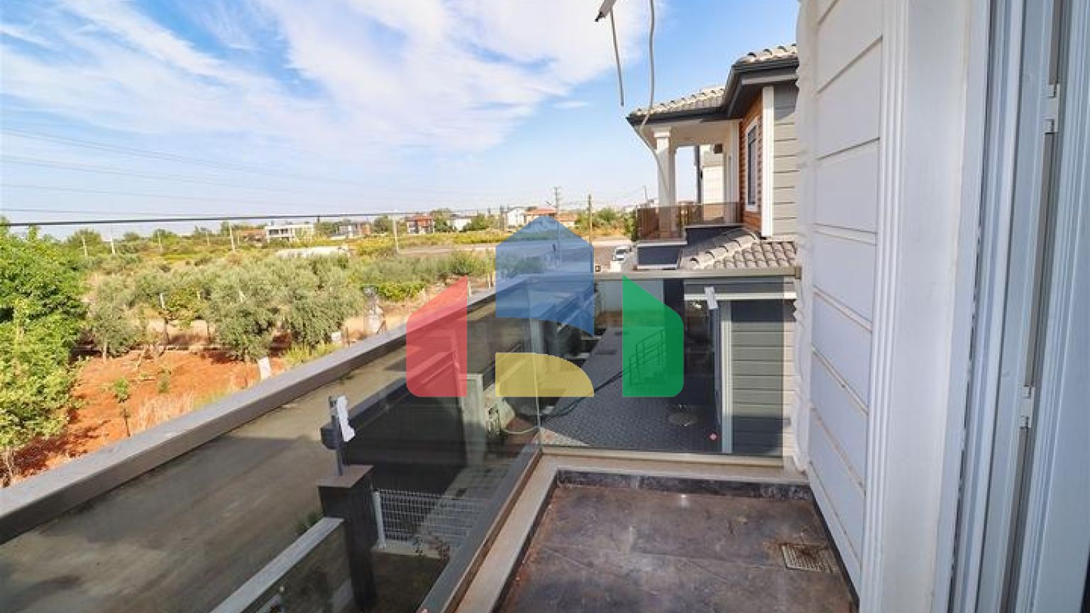 Вилла планировки 5+1 в районе Дошемеалты - Анталия