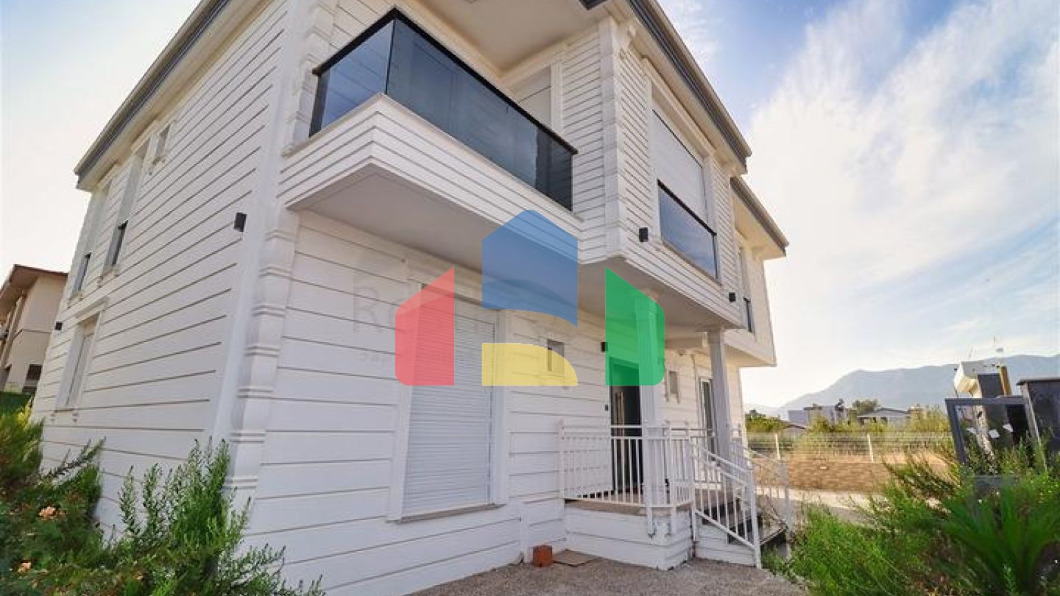 Вилла планировки 5+1 в районе Дошемеалты - Анталия