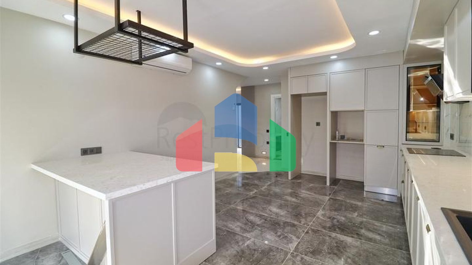 Вилла планировки 5+1 в районе Дошемеалты - Анталия