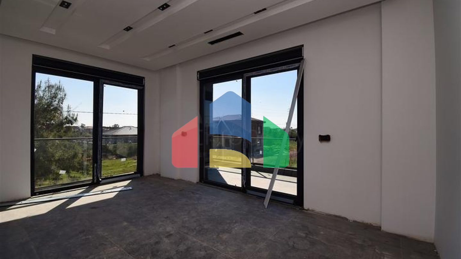 Вілла планування 7 + 1 в районі Дошемеалти - Анталія