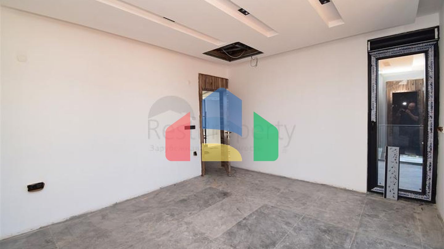 Вілла планування 7 + 1 в районі Дошемеалти - Анталія