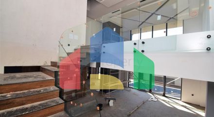 Вілла планування 7 + 1 в районі Дошемеалти - Анталія