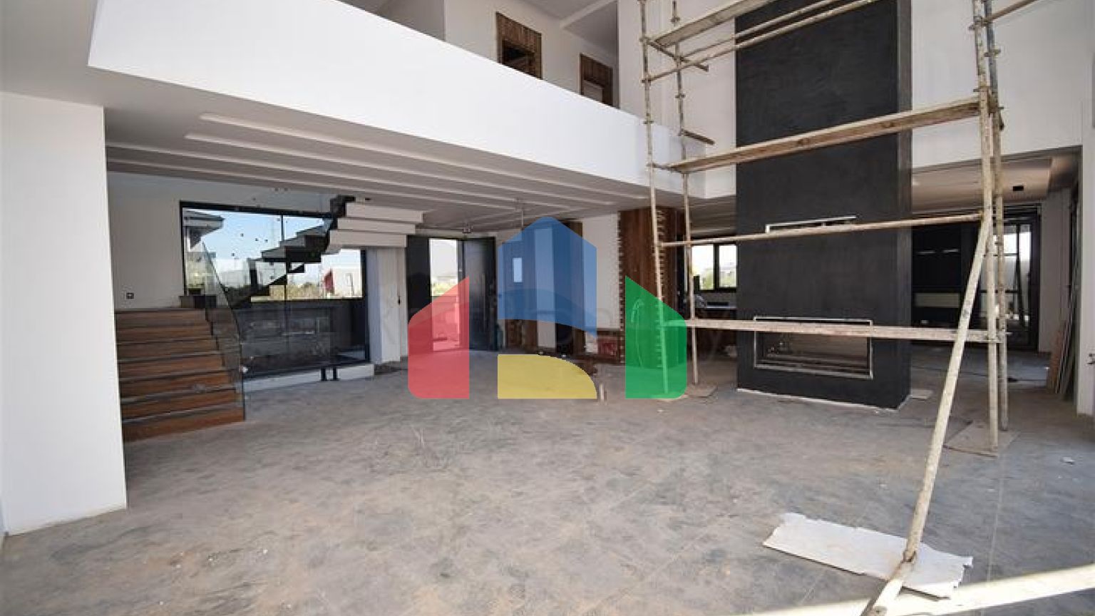 Вілла планування 7 + 1 в районі Дошемеалти - Анталія