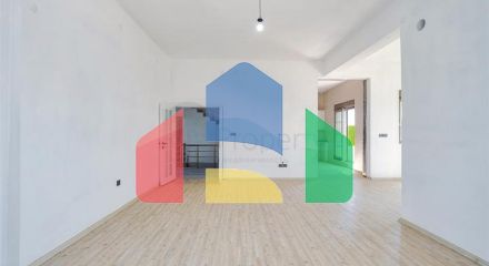 Вилла планировки 5+1 в районе Дошемеалты - Анталия