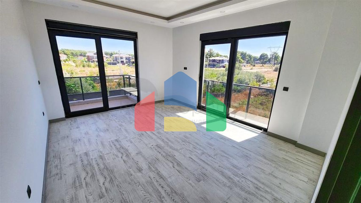 Вілла планування 4 + 1 в районі Дошемеалти - Анталія