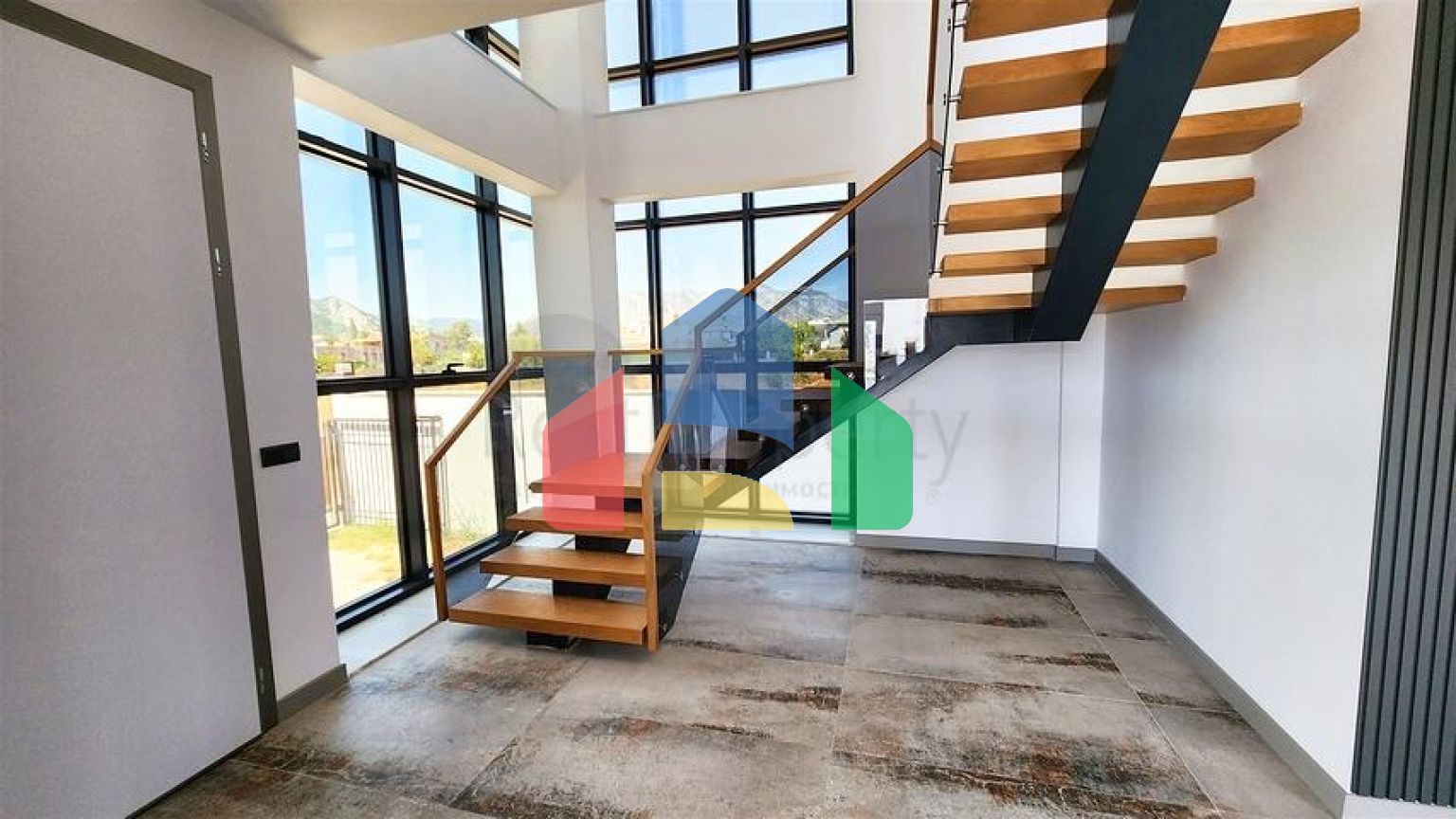 Вілла планування 4 + 1 в районі Дошемеалти - Анталія