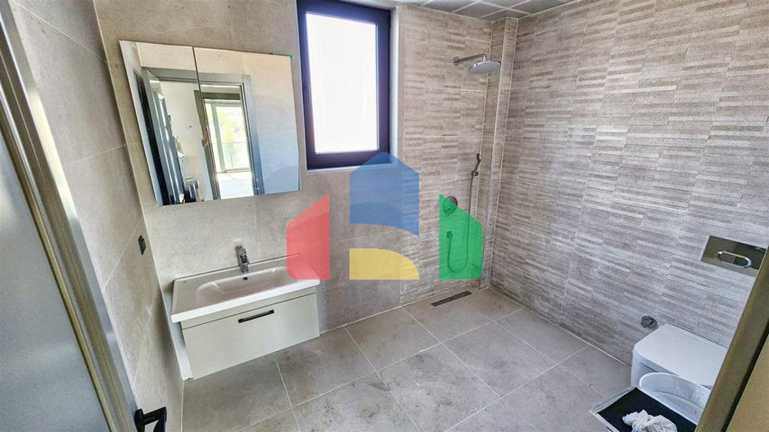 Вілла планування 4 + 1 в районі Дошемеалти - Анталія