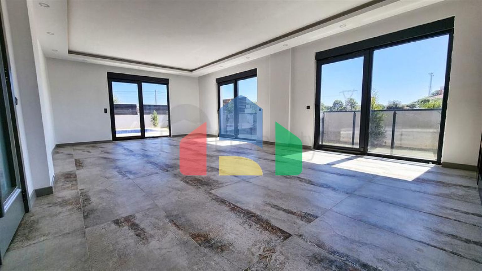 Вілла планування 4 + 1 в районі Дошемеалти - Анталія