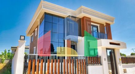 Вілла планування 4 + 1 в районі Дошемеалти - Анталія