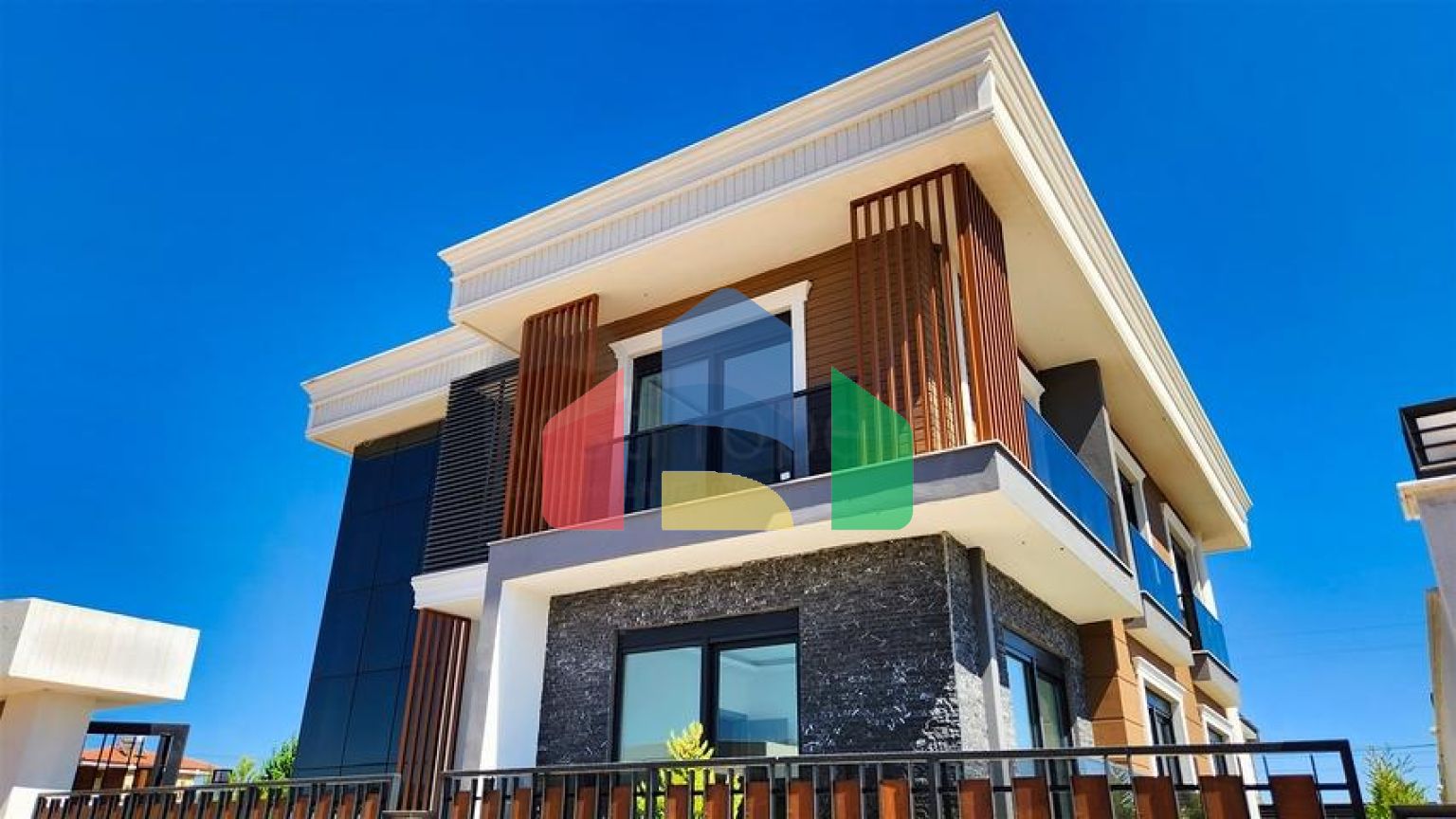 Вілла планування 4 + 1 в районі Дошемеалти - Анталія