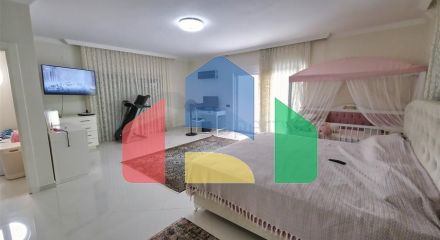 Вілла планування 4 + 1 в районі Дошемеалти - Анталія