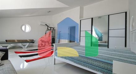 Вілла планування 4 + 1 в районі Дошемеалти - Анталія