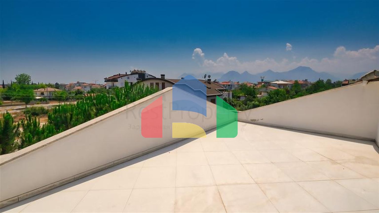 Вілла планування 4 + 1 в районі Дошемеалти - Анталія