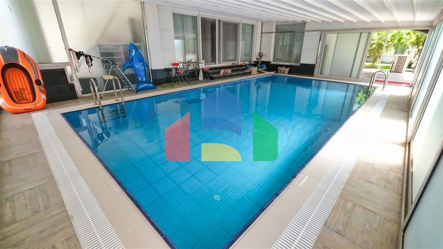 Вілла планування 4 + 1 в районі Дошемеалти - Анталія