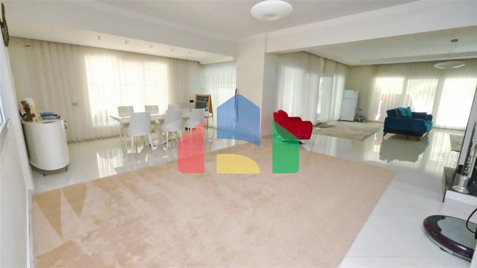 Вілла планування 4 + 1 в районі Дошемеалти - Анталія