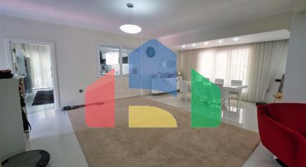 Вілла планування 4 + 1 в районі Дошемеалти - Анталія