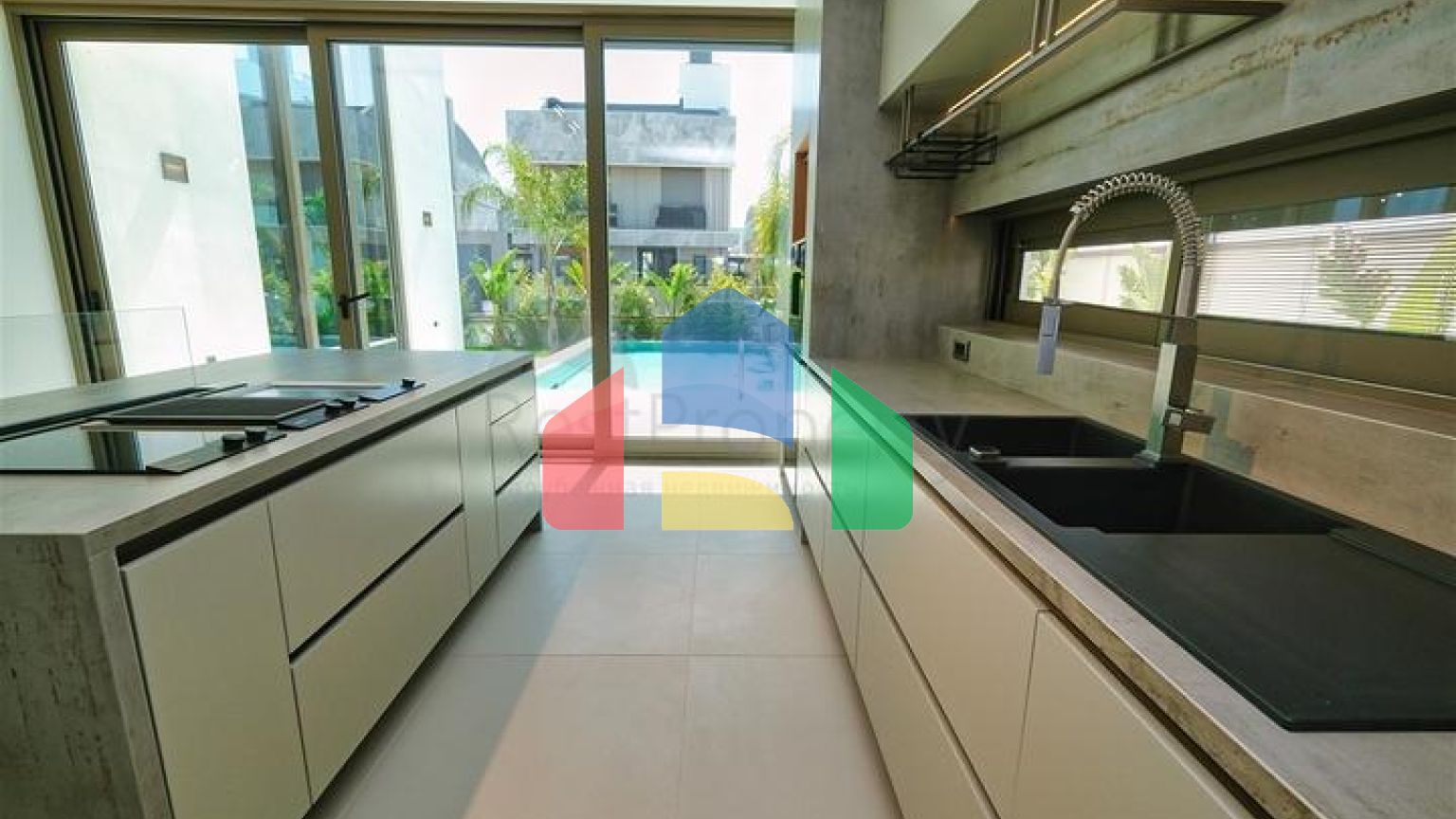 Вілла планування 4 + 2 в мікрорайоні Алтинкале - Анталія