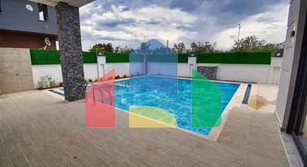 Вилла планировки 5+1 в районе Дошемеалты - Анталия