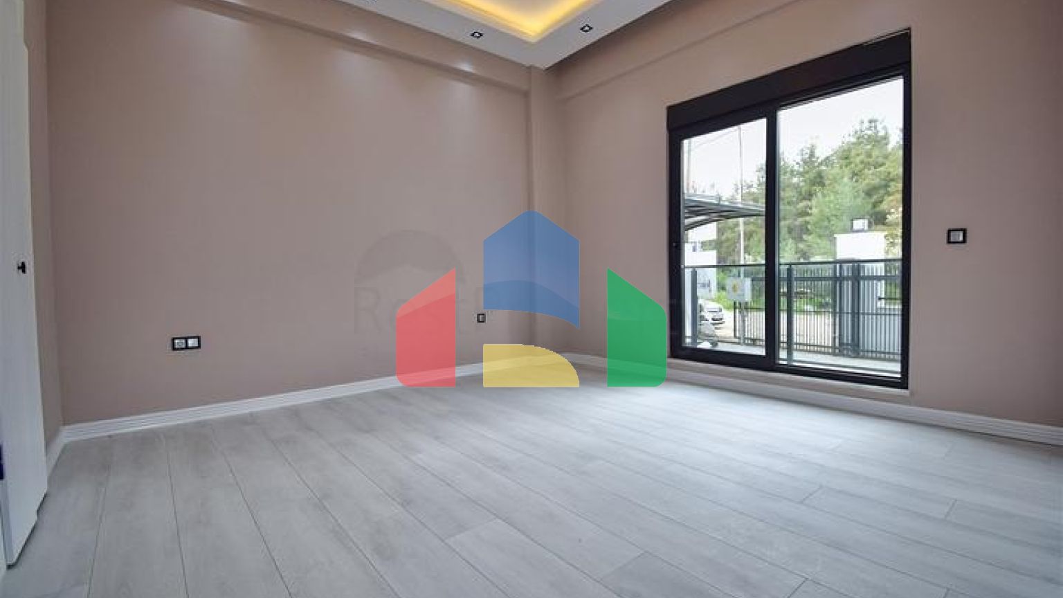 Вилла планировки 5+1 в районе Дошемеалты - Анталия