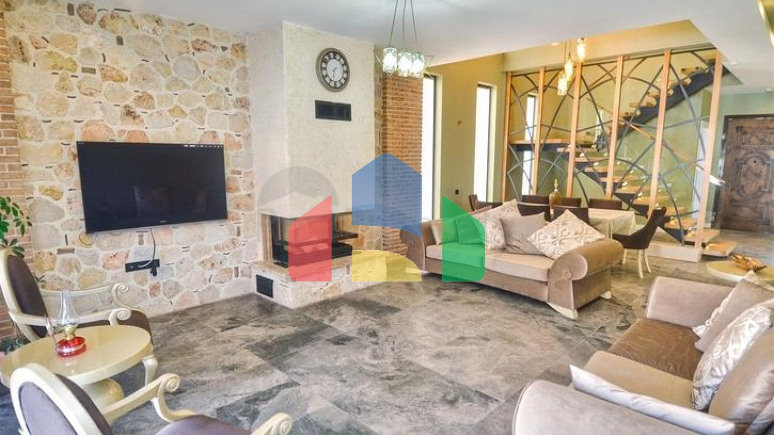 Вілли планування 4 + 1 в районі Дошемеалти - Анталія