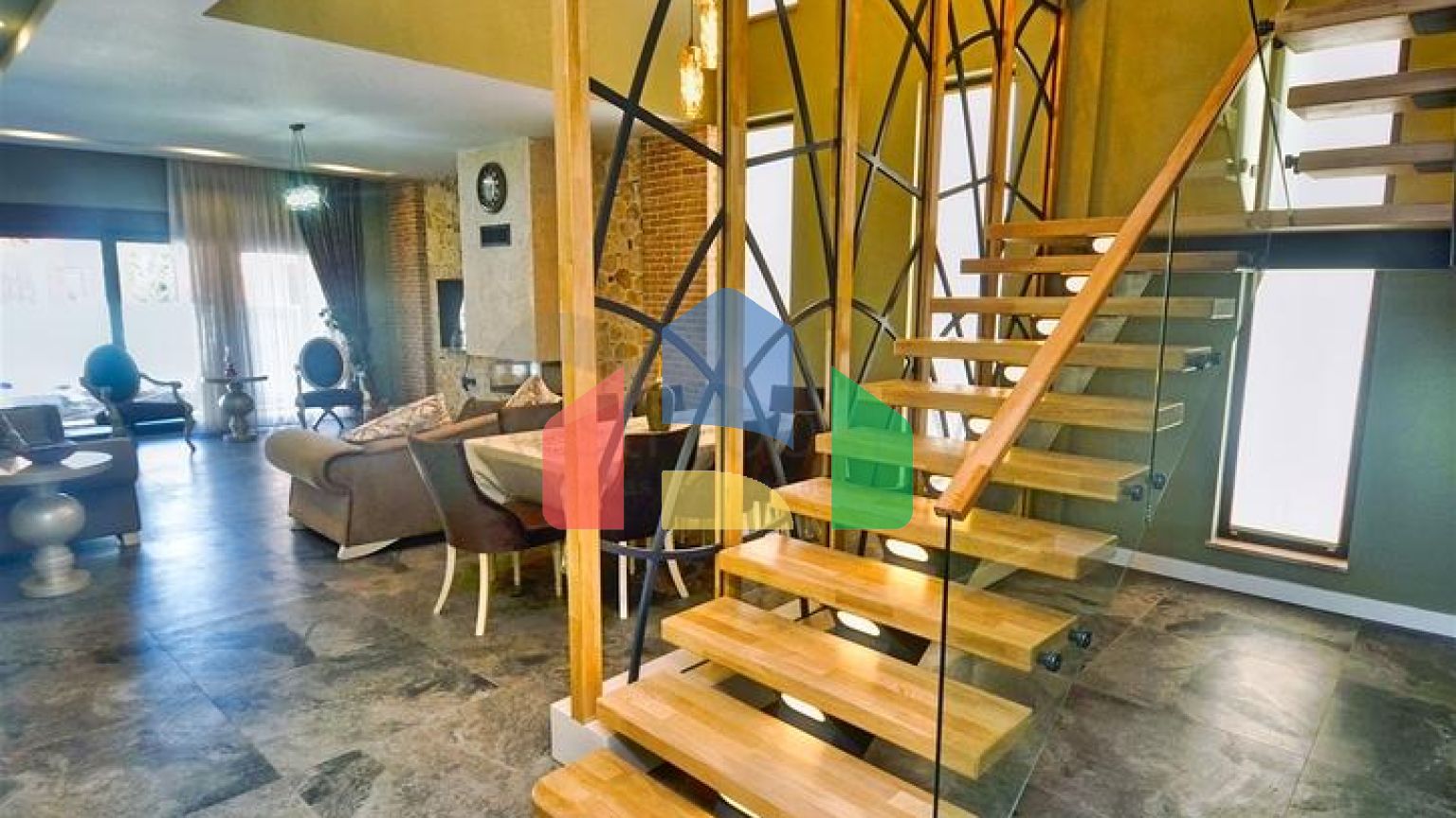 Вілли планування 4 + 1 в районі Дошемеалти - Анталія