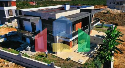 Затишна вілла планування 4 + 1 в районі Дошемеалти - Анталія