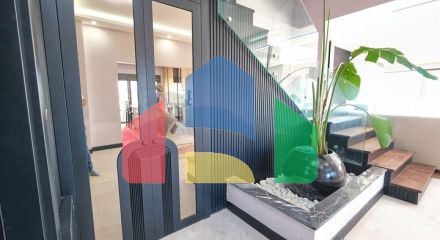 Затишна вілла планування 4 + 1 в районі Дошемеалти - Анталія