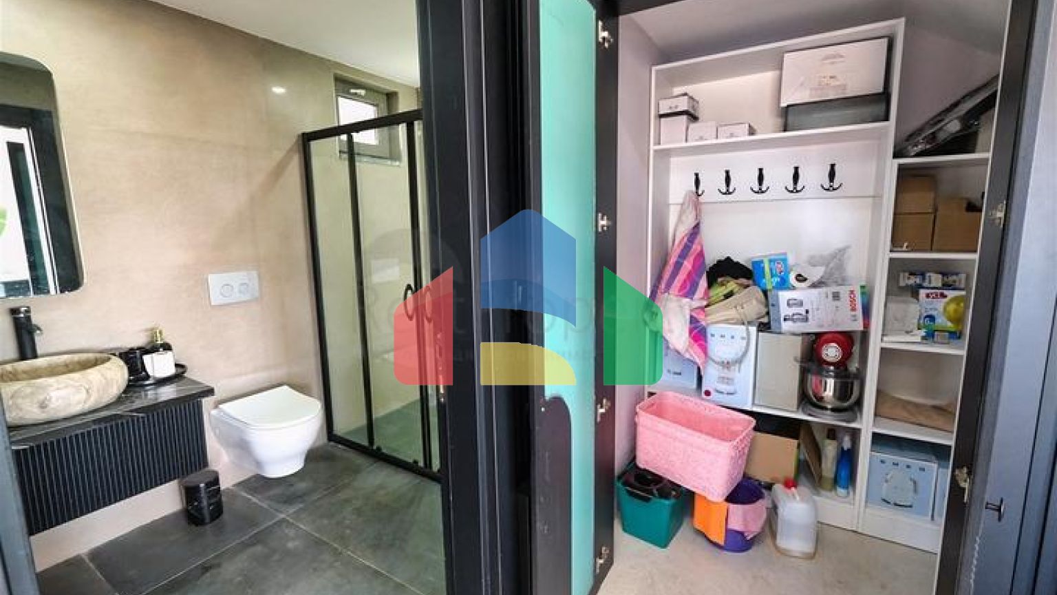 Затишна вілла планування 4 + 1 в районі Дошемеалти - Анталія