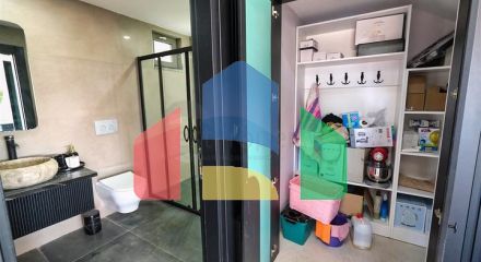 Затишна вілла планування 4 + 1 в районі Дошемеалти - Анталія