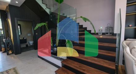 Затишна вілла планування 4 + 1 в районі Дошемеалти - Анталія